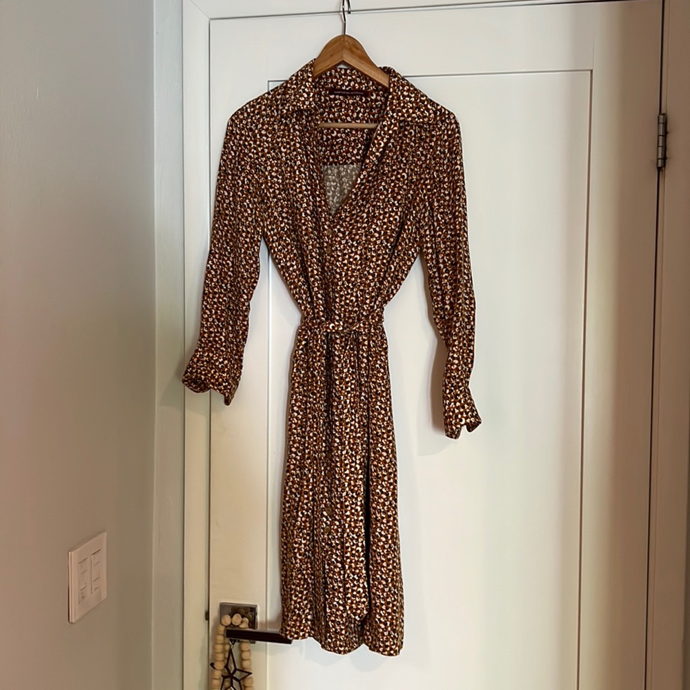 Great for office days. Says xxs but for reference I’m a 4-6 and fits perfectly